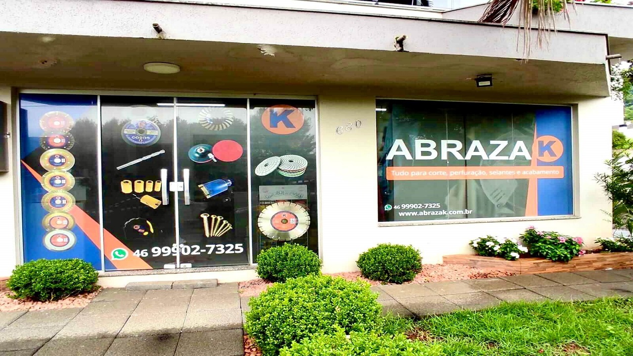 Foto 01 abrazak 25.jpg